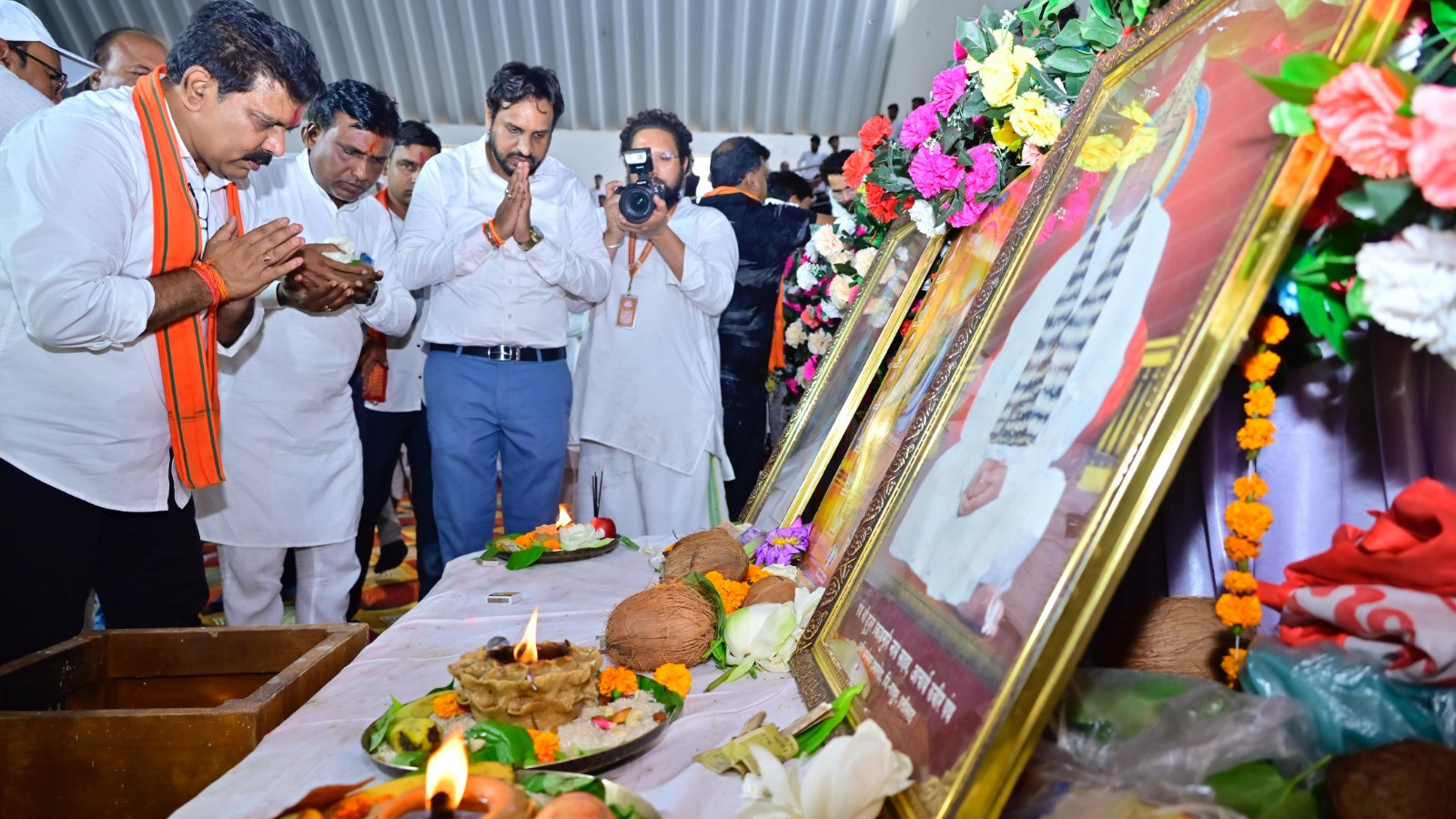 उपमुख्यमंत्री श्री विजय शर्मा जिला स्तरीय श्री सतगुरू कबीर साहब के 627वें प्राकट्य उत्सव एवं संत समागम समारोह में शामिल 